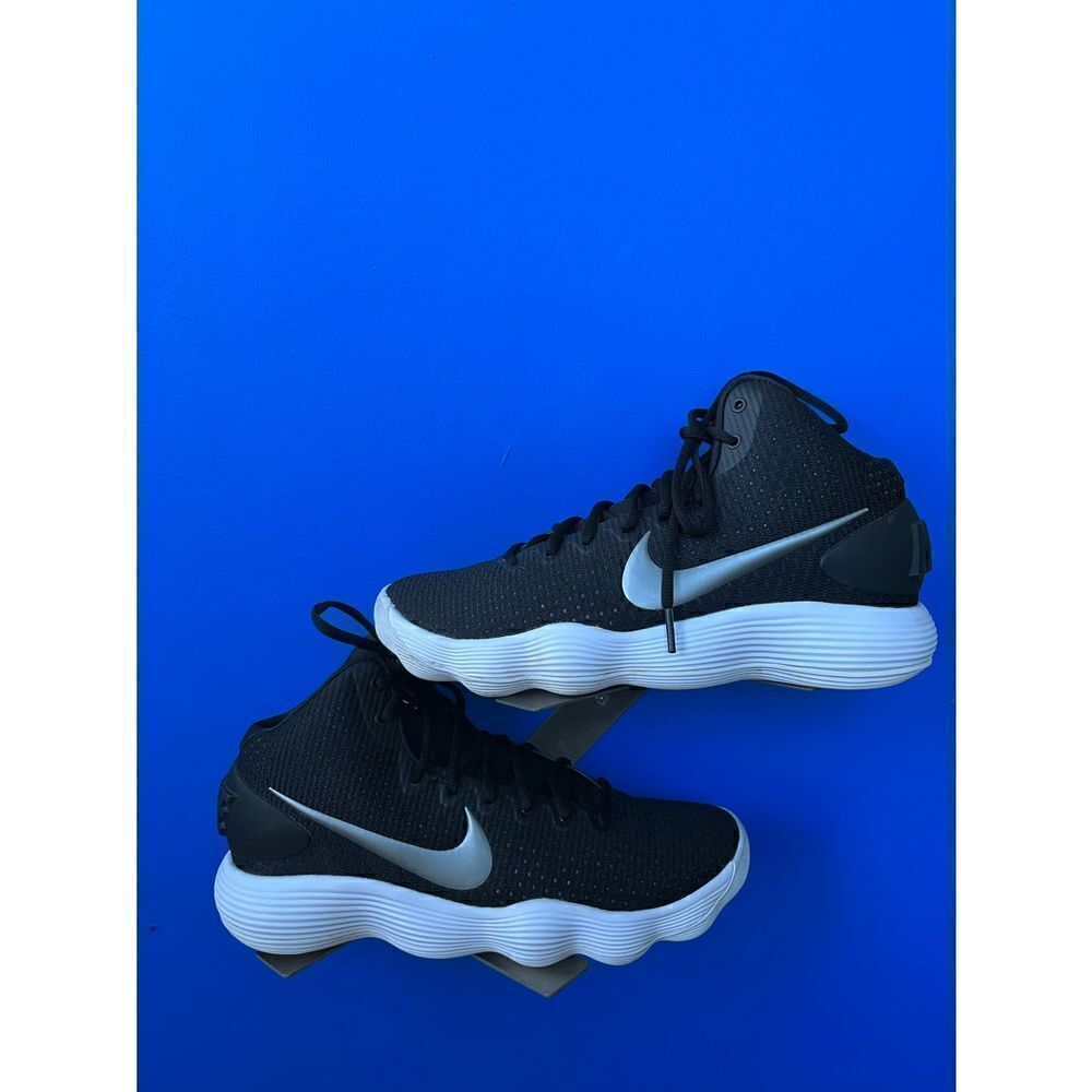 Nike Women’s Hyperdunk 2017 Mid Black White Basketball Shoes Sneakers Size 10